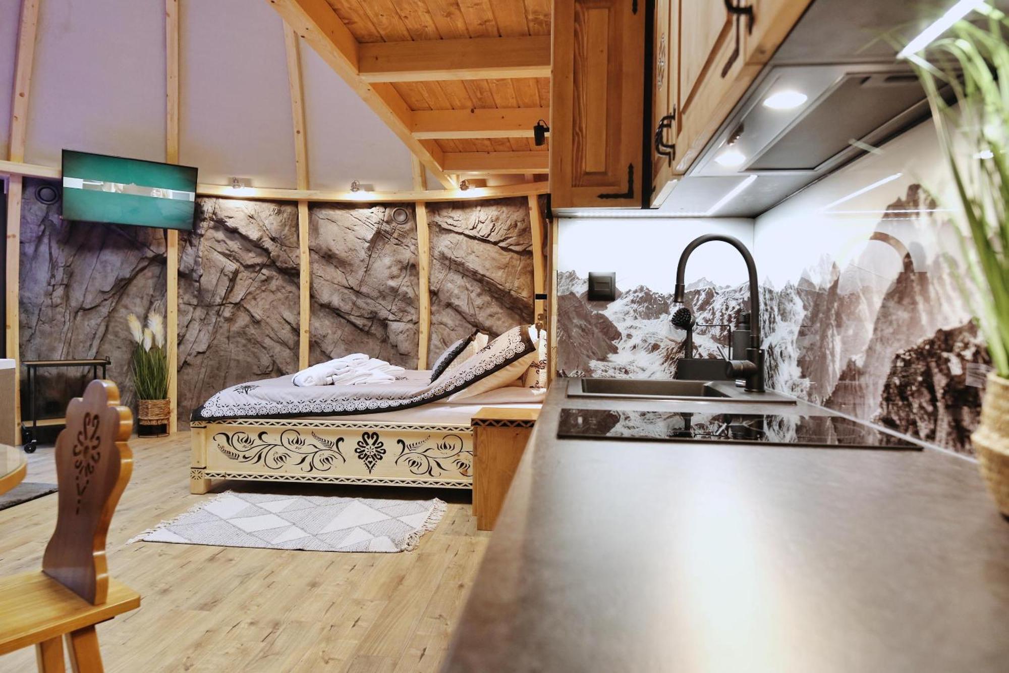 Готель Tatry Mountain Glamp Z Jacuzzi Закопане Екстер'єр фото