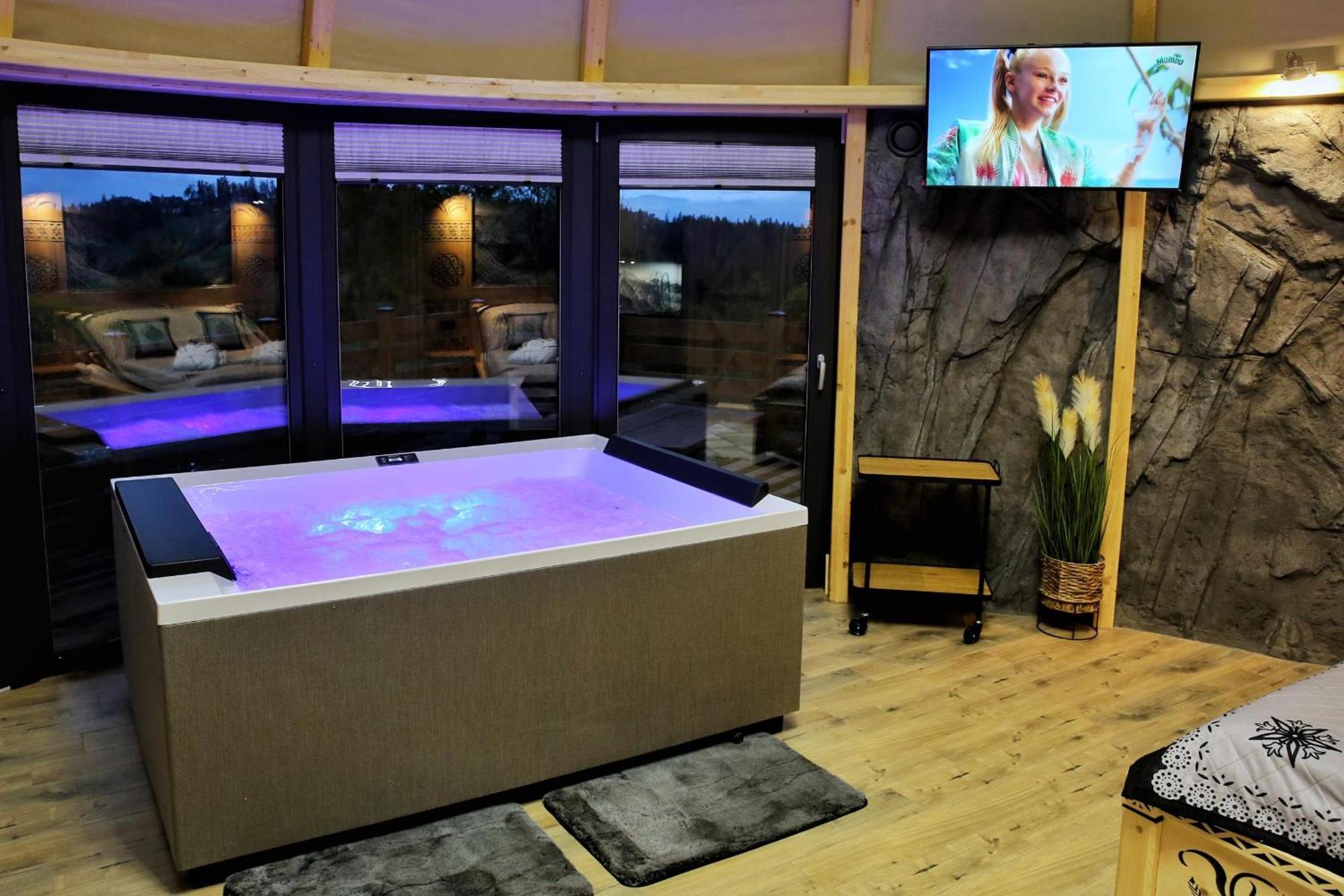 Готель Tatry Mountain Glamp Z Jacuzzi Закопане Екстер'єр фото